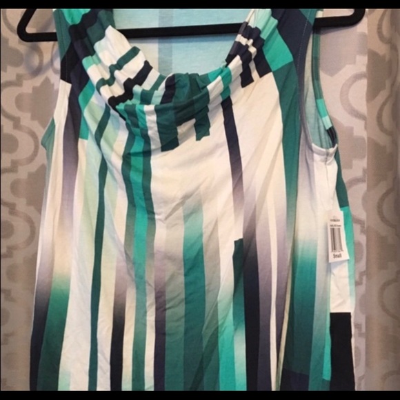 NWT Aimee d. Petites - Sleeveless Top Size: Small - Picture 2 of 9